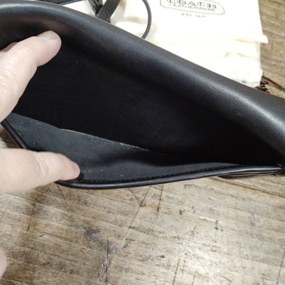 Vintage Coach Bag Purse Pocket Crossbody Black Leather 9755 Strap Dust Bag Tag - Picture 10 of 14